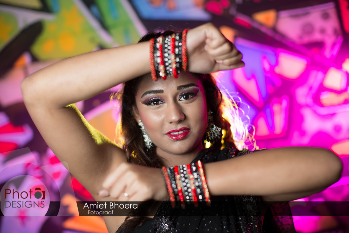 AmietBhoera-PhotoDesigns-hindoestaanse-fotograaf-bruidsfotograaf-studio-indian-9